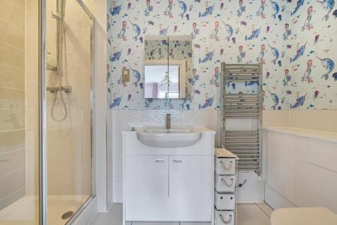 1357526-21-68cd2888aff4b-ARW .jpg