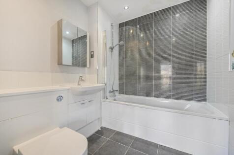 1357526-26-68cd28b10770f-ARW .jpg