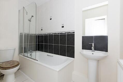 Main ensuite