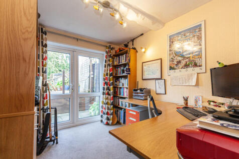 Study Bedroom 4