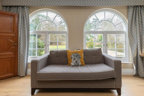 Feature Windows