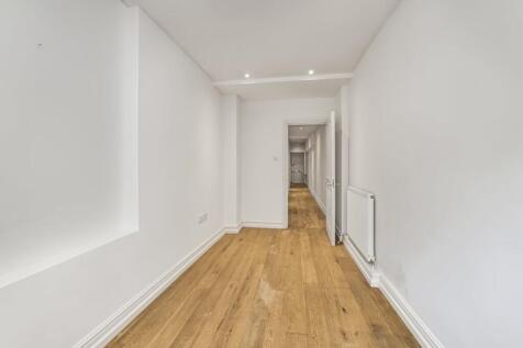 Daniel_Watney__Finborough_Road__Finborough_Rd__L