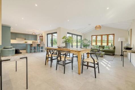 Kitchen/Dining/Family Room