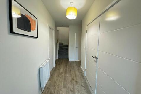 103cef8f-c5a0-493...