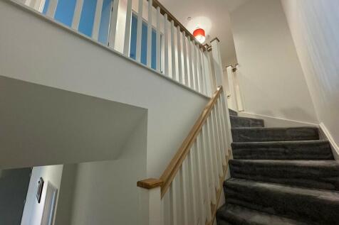 dbdd7bf3-3f6f-42e...