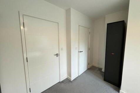 bae184db-8b91-4cf...