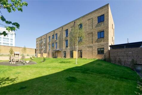 500ad43b-e273-4ec...