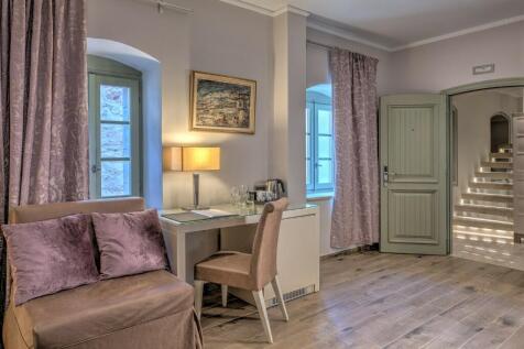  suite I