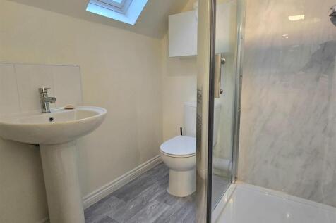 Shower Room En Suite