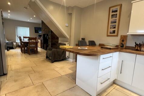 Kitchen / Dining / Living Room