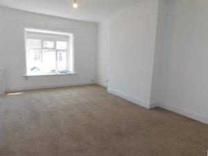 Limedale Flat-4-Lounge-300x225.jpg