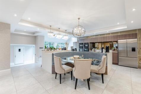 8538054-interior02.jpg