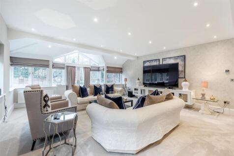 8538054-interior10.jpg