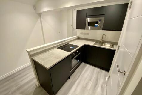 Apt.1Kitch.jpg
