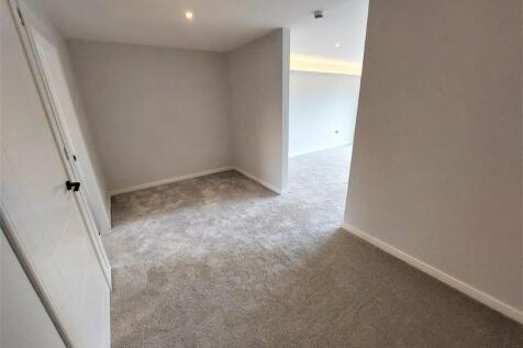 Dressing Room Are...