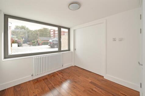 ing HenryÆs Road-9.jpg