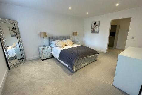 Guest Bedroom 2