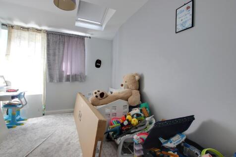 FLAT ONE-BEDROOM TWO