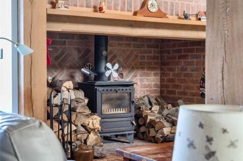 Feature Fireplace