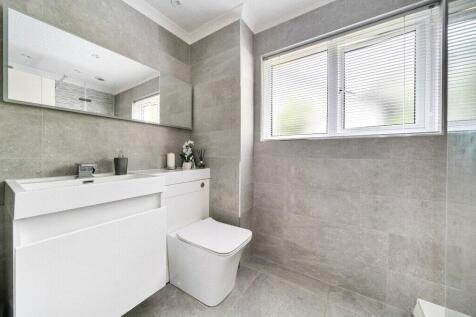 En Suite Shower Room