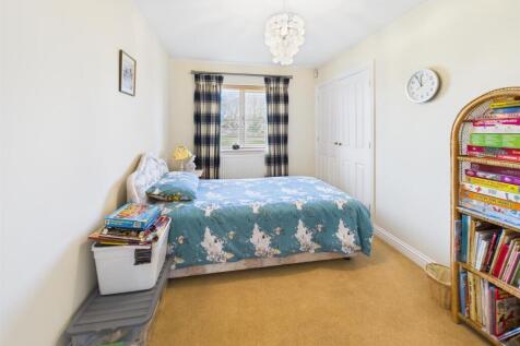 Fifth Bedroom