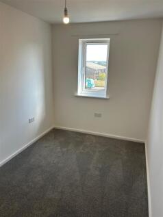 Second back bedroom.jpg