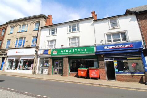 flat 3 26b - front.JPG