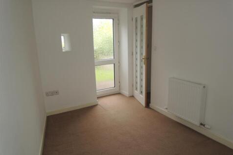 farriers cottage bed 2 2.JPG