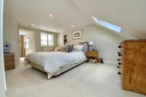 Master Suite - Bedroom