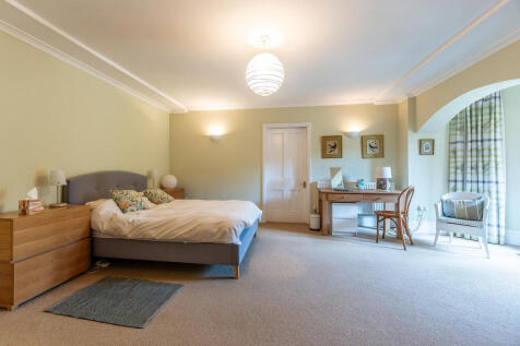 3-35 Newcastle Dr...