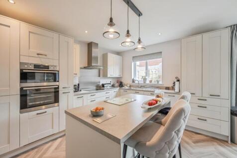 2rangemoorcrescent8of27.jpg