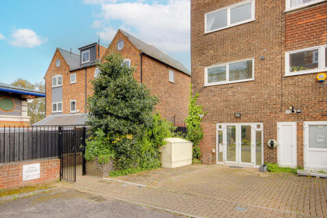 Property Image 12