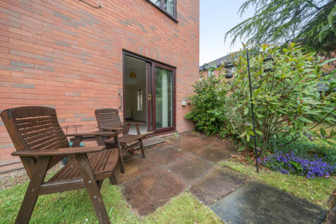 1301849-10-6835e7...