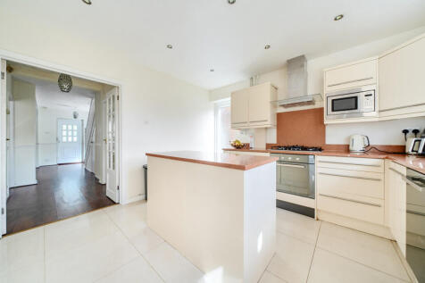 1346121-9-68b883f...