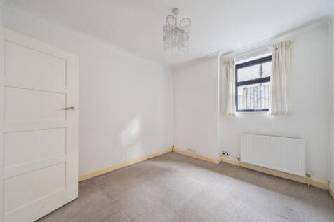 1376628-10-690b4d...