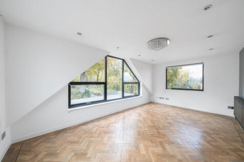 1376628-18-690b4d...