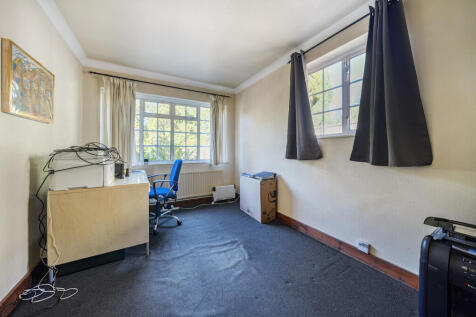 1358995-32-68d55b...