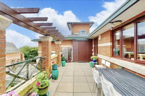 Property Image 10