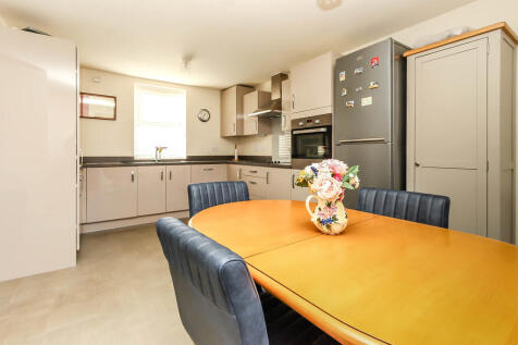 Kitchen/Dining Ro...