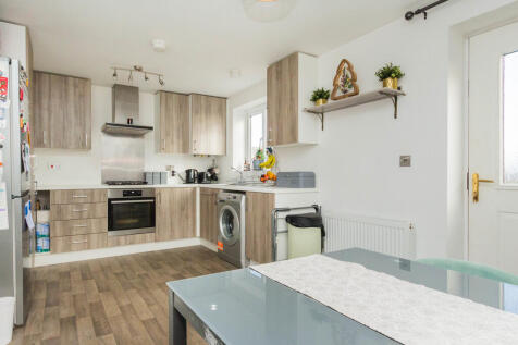 Kitchen/Dining Ro...
