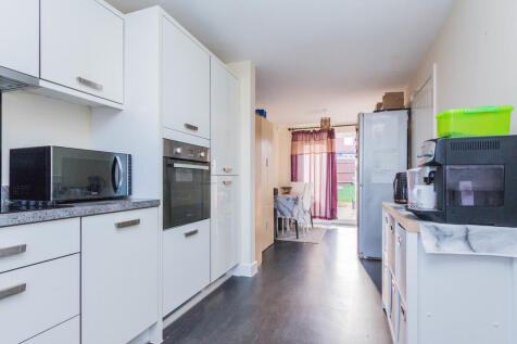 Kitchen/Dining Ro...