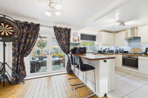 Dining Area through to Breakfast Kitchen