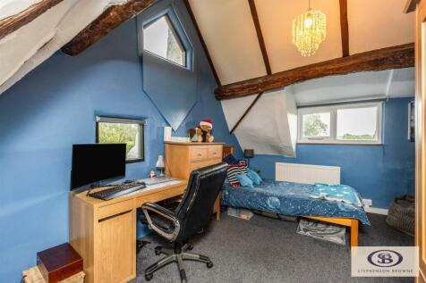 BEDROOM 3