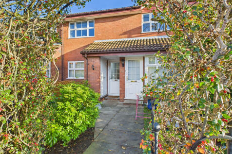 2 Bedroom First Floor Maisonette