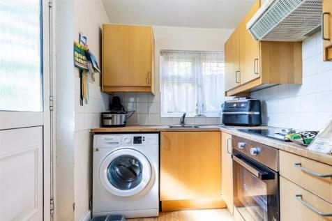 56  Stewards Green  (5).jpg