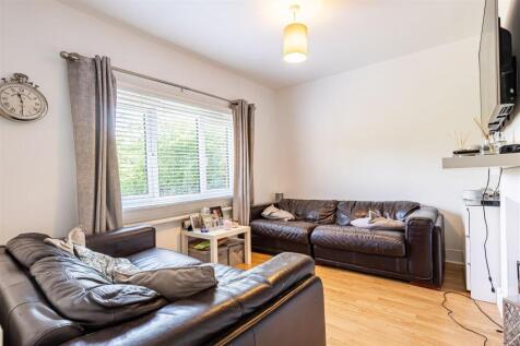 56  Stewards Green  (2).jpg