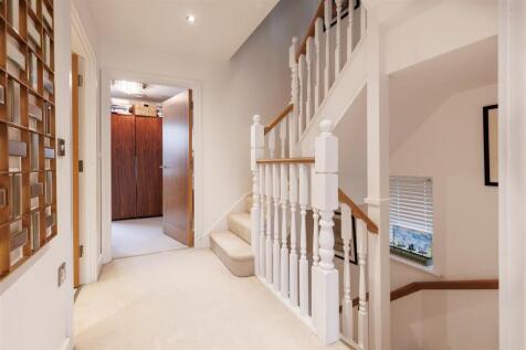 14 Mowbray  (14).jpg