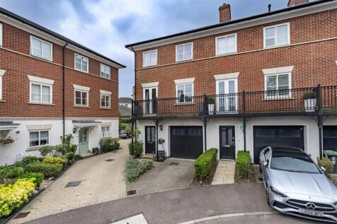 14 Mowbray  july 2025 ext  (5).jpg