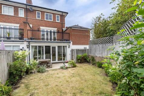 14 Mowbray  july 2025 ext  (9).jpg