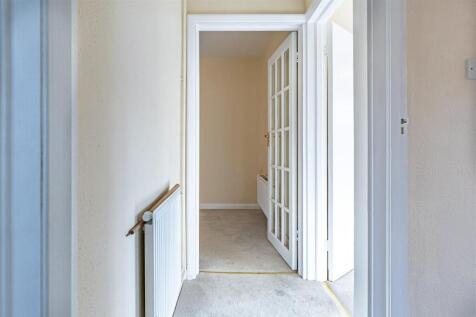 9, Princes Close (1).jpg